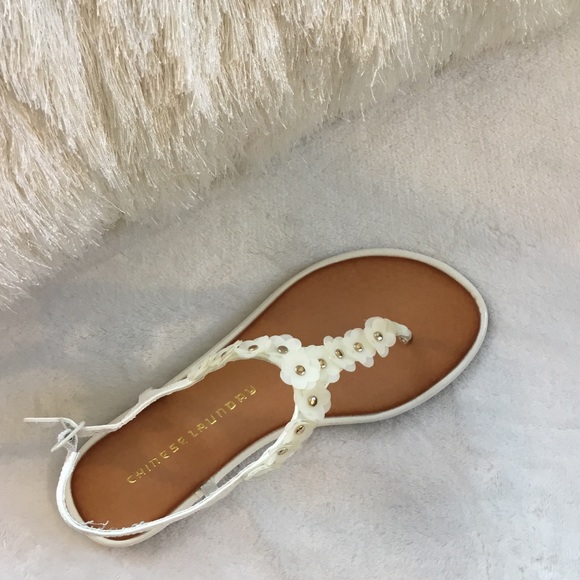 CHINESE LAUNDRY GARDEN PATENT FLATS Gently Used - Picture 3 of 8